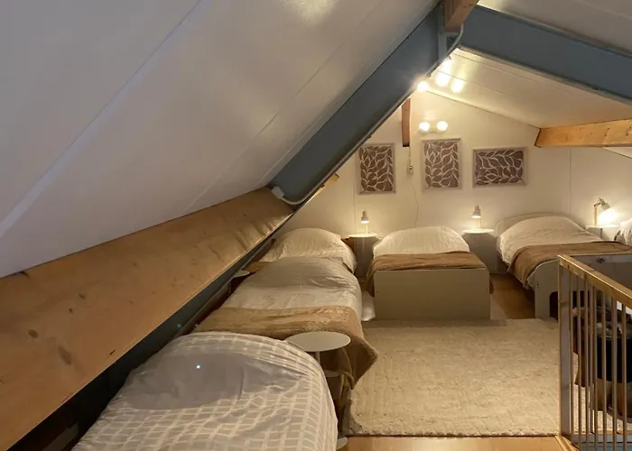 罗根凡麒麟住宿加早餐旅馆 3*