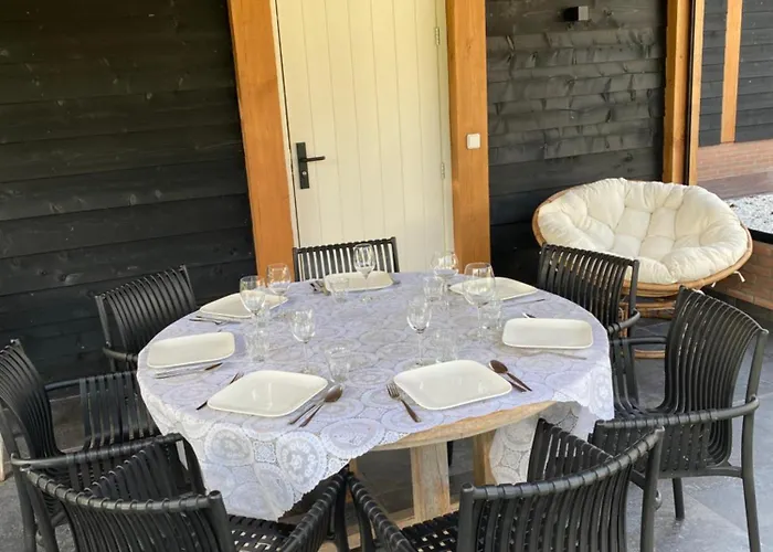 罗根凡麒麟住宿加早餐旅馆 招待所 3*