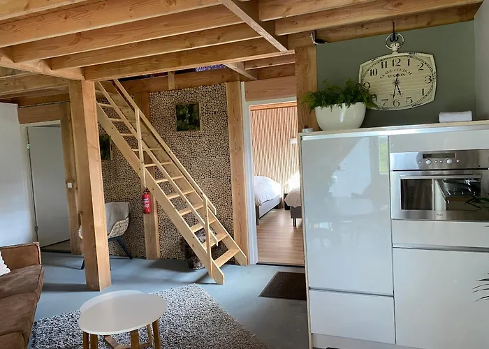 招待所 罗根凡麒麟住宿加早餐旅馆 3*