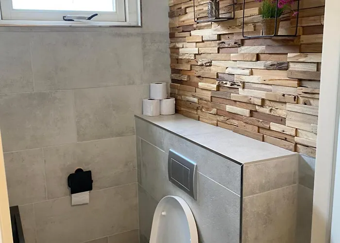 招待所 罗根凡麒麟住宿加早餐旅馆 马德