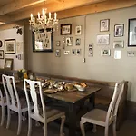 Guest house Logeren Bij Van Heeren 3*