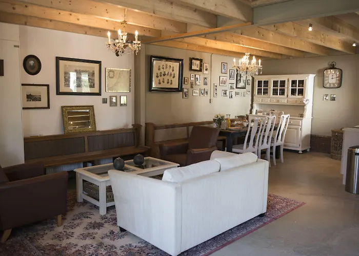 Logeren Bij Van Heeren 3*